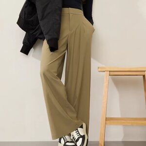 NWT Athleta Pinnacle Trousers in Olive Branch